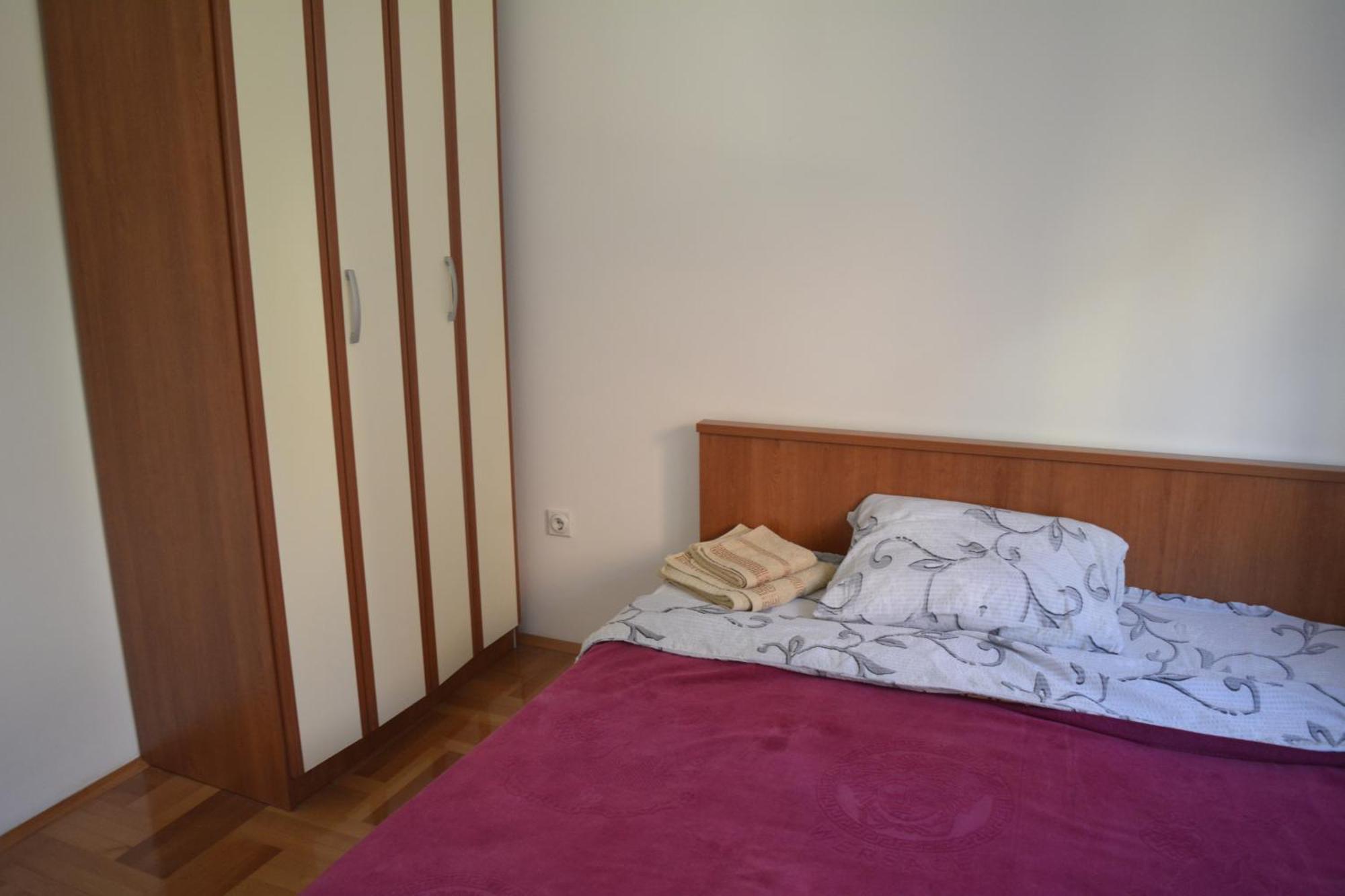 Apartman Пирот Экстерьер фото