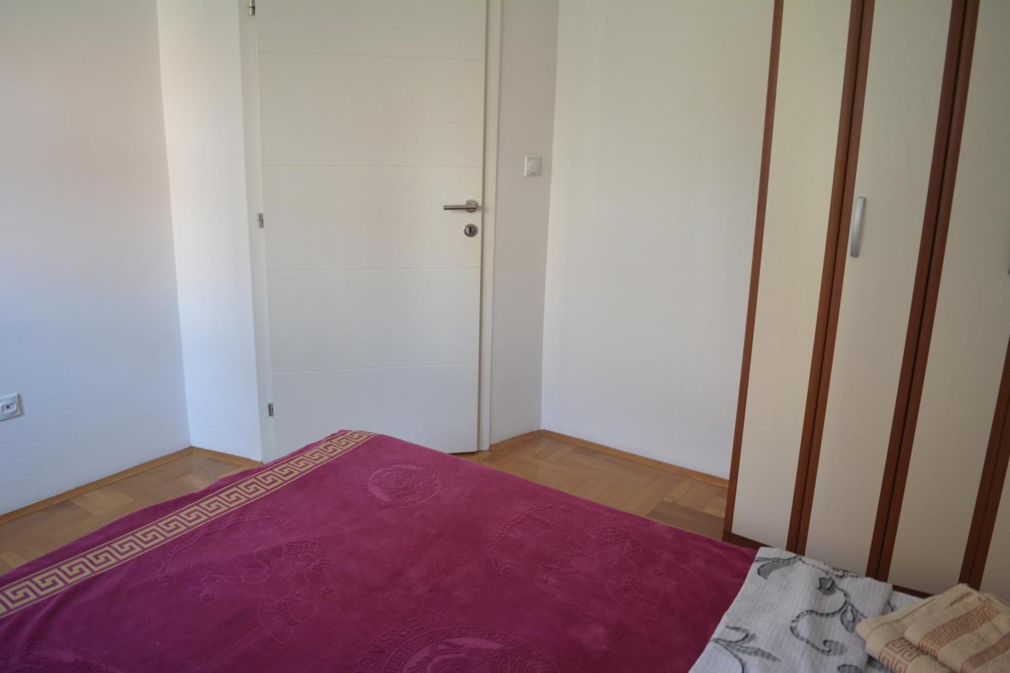Apartman Пирот Экстерьер фото